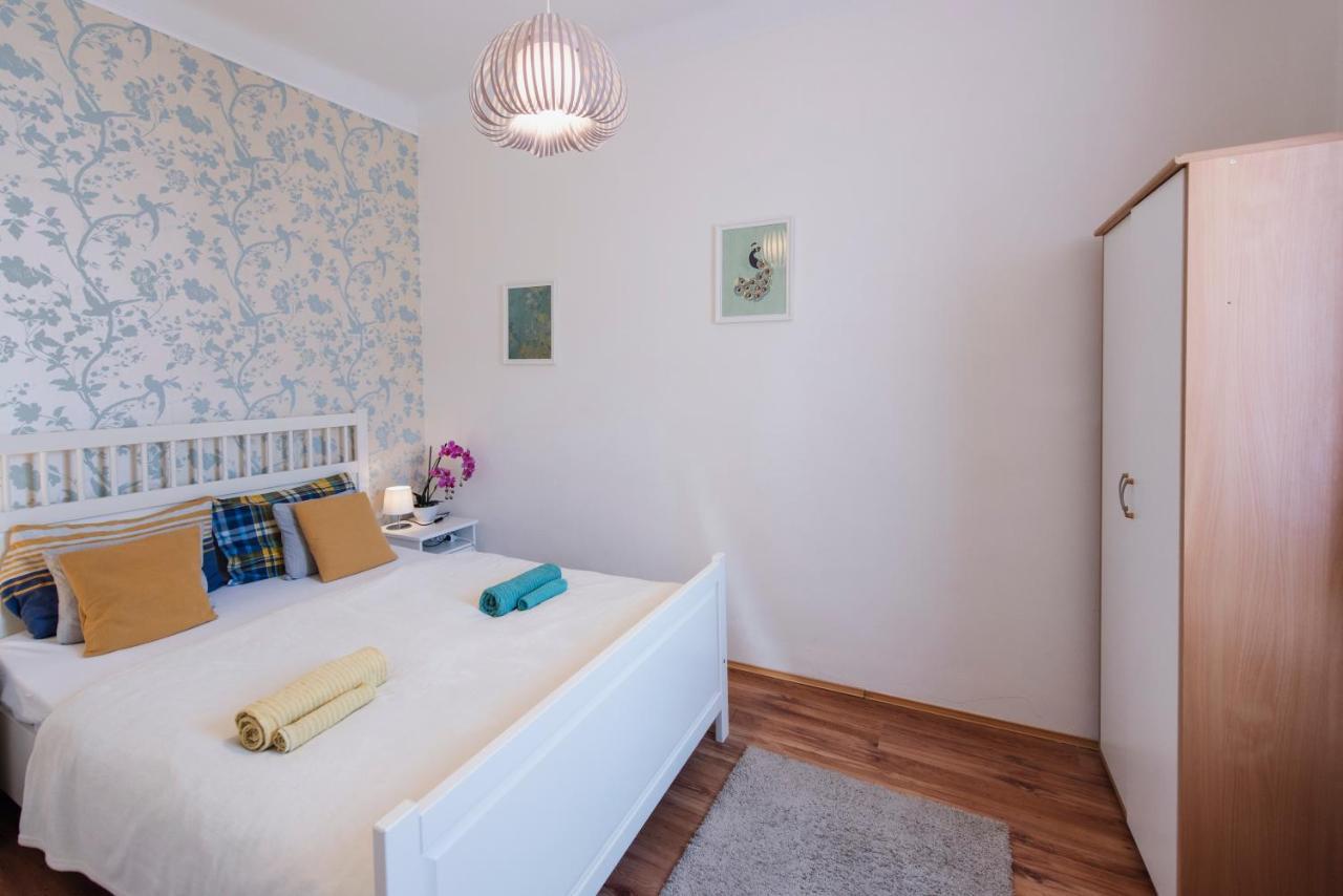 Heart Of Pecs Apartman Free Parking Eksteriør bilde