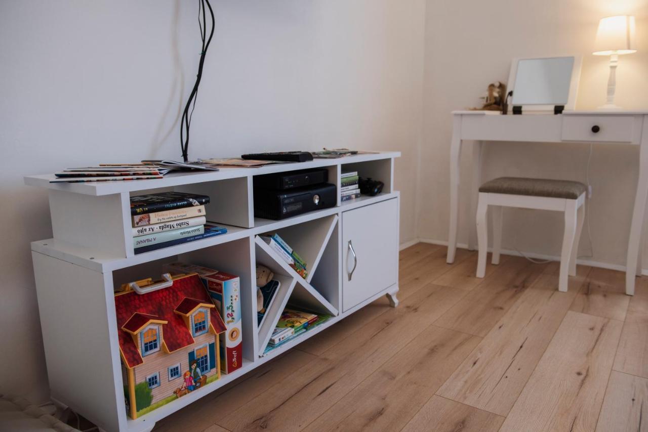 Heart Of Pecs Apartman Free Parking Eksteriør bilde